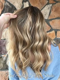 Ariel Edens Hair Studio in Pittsburgh, PA. 412-652-7023 #arieledenshairstylist #balayage #longhair #blonde #highlights Blonde Highlights, Highlights