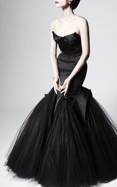 Mermaid Duchess Evening Gown by Zac Posen for Preorder on Moda Operandi Halloween Wedding Dresses, Look Formal, Look Retro, Zac Posen, Sleeve Tattoo, Beauty And Fashion, Looks Chic, Gorgeous Gowns