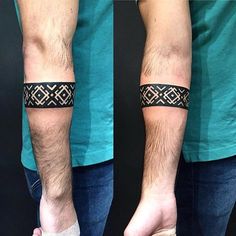 two pictures of a man with tattoos on his arm