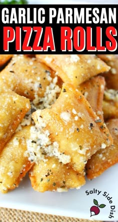 pile of GARLIC PARMESAN PIZZA ROLLS Garlic Parmesan Pizza, Parmesan Pizza, Homemade Pizza Rolls, Pizza Roll Recipe, Breakfast Pizza Recipe