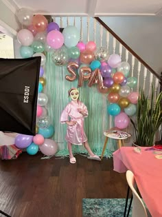 Spa-themed birthday party – A creative and fun kids party with Airtasker! Spa Birthday Party Decor, Spa Party Photo Booth, Spa Birthday Decorations, Spa Themed Birthday Party, Spa Party Foods, Kids Pamper Party, Spa Sleepover, Spa Party Decorations, Makeup Birthday Party