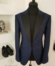 Mens Formal Outfits, Formal Attire For Men, Blue Suit Men, Designer Suits For Men, Fashion Suits For Men, Mens Fashion Classy, Mens Fashion Casual Outfits