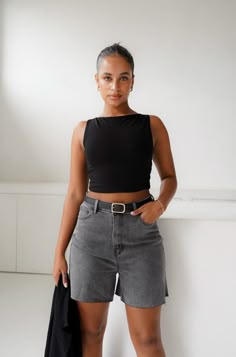 At Fayt, we specialise in creating exceptional denim clothing and our Jagger's are the ultimate 'it' girl shorts this season. Say goodbye to uncomfortable, restrictive shorts this summer and hello to your new fave pair that you will be wearing on repeat. Why you'll love our Jagger: They're the comfiest denim shorts you'll ever try on, stretchy with the most perfect fit, no more feeling like you can't sit down in denim - these are a dream They're the perfect length, there's nothing worse than shorts that are just that little bit too short. If you'd prefer for them to be a little shorter, you can simply cut along the hemline as it's raw to begin with The flared hemline means these shorts wont dig in around your thighs The details: Ultra stretchy fit Ultra high waisted Functional front & back Knee Shorts Outfits Women, Dark Grey Shorts Outfit, Grey Denim Shorts Outfit, Oversized Shirt And Shorts Outfit, Gray Shorts Outfit, Dad Shorts Outfits, Styling Denim Shorts, Long Jean Shorts Outfit, Skort Ootd