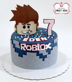 Roblox cake Minecraft And Roblox Cake, Roblocks Cake Ideas, Roblox Number Cake, Roblox Birthday Party Ideas Cakes, 7th Birthday Cake Boys, Roblox Cake Ideas For Boys, Roblox Pasta, Tort Roblox, Roblox Cake Boys