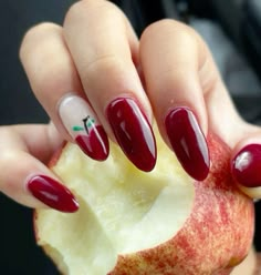 Orange Nail Designs Fall Autumn, Apple Nails Art, Apple Picking Nails, Fall Apple Nails Design, Rosh Hashana Nails, Apple Acrylic Nails, Apple Cider Nails, Red Apple Nails, Fall Apple Nails