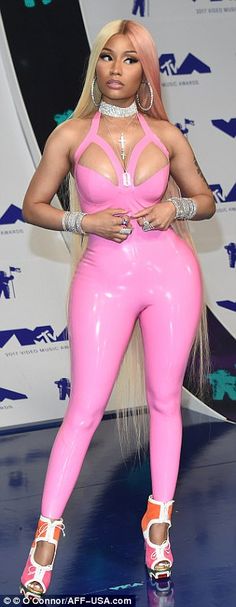 nicki hilton in a pink latex suit at the vmas awards on stage