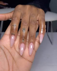 Last chrome post 😭 I just love how clean this set is !!! 😍 | Instagram Fully Booked, Almond Acrylic Nails, Sparkle Nails, January 3, Glam Nails, Neutral Nails, Square Acrylic Nails, Classy Nails