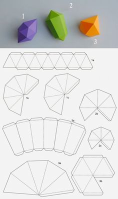 the instructions for how to make an origami paper flower with four different colors