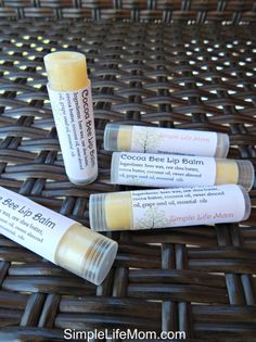 Cocoa Bee Lip Balm Organic Shampoo Bar, Cocoa Oil, Lip Balm Ingredients, Homemade Cosmetics, Anti Aging Oils, Organic Shampoo, Lip Balm Tubes, Natural Lip Balm, Natural Lip