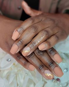 14 Likes, 0 Comments - Nails 💅🏼 🎨 Charlotte, NC (@prettynpinknailstudios) on Instagram: “✨💫 Matte  . . . For services and prices visit  www.prettynpinknailstudios.com 📲 (TEXT) 980-348-1563…” Short Nails No Acrylic, Nails No Acrylic, Ombre Short Nails, Different Nail Colors, Matte Short Nails, Power Nails, Summer Nails 2022, 2022 Nails, Overlay Nails