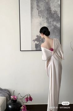 Backless Outfit, College Girl Outfits, Gowns Dresses Elegant, Classic Style Outfits, Aesthetic Outfit Ideas, High Fashion Outfits, Model Outfits, Fashionista Clothes, Fashion Mistakes