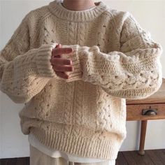 Tops Korean Style, Loose Knitting, Cable Knit Sweater Pattern, Tops Korean, Simple Style Outfits, Crocheting Patterns, Normal Clothes, Women Sweaters Winter, Guys Clothing Styles