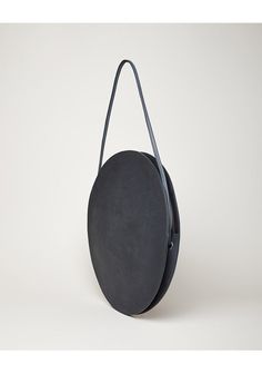 Sac Diy, Minimalist Bag, Bag Shop, Unique Bags, Martin Margiela, Rachel Comey, Fashion Items