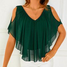 Stretch Emerald Fitted Elegant Top With Pleated Ruffle Front Detail And Split Sleeve. Classy And Elegant. V Neck, Knitted Fabric. Size: M New With Tags Modest Casual Outfits, Women's Outfits By Occasions, Blouse Diy, Women T Shirts, Clothing Hacks, V Neck Blouse, Batwing Sleeve, Sewing Dresses, Short Sleeve Blouse