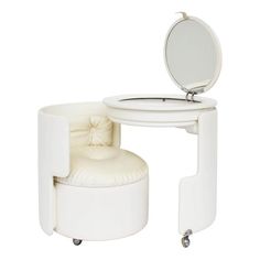 White Vanity Dressing Table Mod. Dilly Dally by Luigi Massoni for Poltrona Frau, Italy, 1968, Set of 2, in Very Good conditions.  Designed 1960 to 1969 I have official proof of authenticity such as vintage catalogs,   designer records,   or other literature sources and take full responsibility for any authenticity issues arising   from   misattribution Luigi Massoni, Dilly Dilly, Dilly Dally, Art Deco Vanity, Poltrona Frau, Modern Dining Room Tables, Bedroom Vanity, White Vanity, Art Deco Furniture