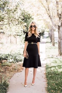 Little Black Dress Outfit, Black Dress Style, Black Dresses Classy, Simple Black Dress, Black Dress Outfits, Black Dress Formal, Dresses Elegant