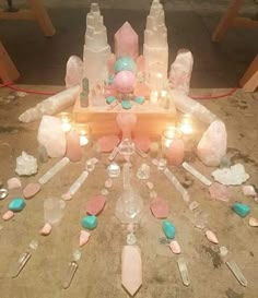 Crystal Alter, Pastel Galaxy, Healing Room, Crystal Altar, Crystal Aesthetic, Crystal Grids, Pretty Rocks, Crystal Magic, Rocks And Gems