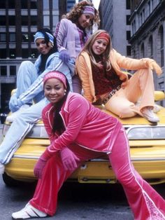 The Cheetah Girls Halloween Party Costume Tracksuit The Cheetah Girls, A Moment To Remember, Mode Hippie, Diy Kostüm, 2000s Aesthetic, Spirit Week, 2000s Fashion Outfits