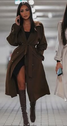 Looks Black, 영감을 주는 캐릭터, Looks Chic, Dressy Outfits, Fall Fashion Outfits, Lookbook Outfits, Winter Fashion Outfits, Elegant Outfit, Fall Winter Outfits