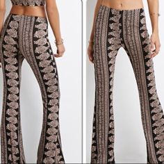 Super Flattering Patterned Flared Leggings From Billabong. Size Small. Never Worn Before Flair Pants, Paisley Pants, Flared Leggings, Cute Pants, Jumpsuit Pattern, Forever 21 Pants, Long Knit, Flare Leggings, Need Love