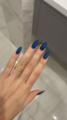 Nail Colors For Pale Skin, Blue Gel Nails, Colourful Nails, Pretty Nail Colors, Autumn Look, Colorful Nails, Smink Inspiration, Simple Gel Nails, Summery Nails