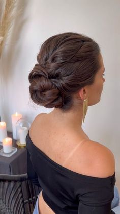 Wedding Hairstyles Updo Short Hair, Loose Hair Updos Wedding, Hair Pin Wedding Hairstyles, Wedding Updo Side Part, Bridesmaid Hair Updo Brunette, Middle Bun Wedding Hair, Wedding Officiant Hairstyles, Bridal Bun Front View, Wedding Hair Long Brunette