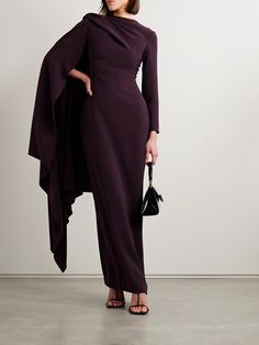 EXCLUSIVE AT NET-A-PORTER. Solace London pays special attention to fabric and fit to ensure its designs are always flattering to wear. Cut from cady in a pretty plum, this 'Lydia' dress is beautifully draped with one fitted sleeve to balance the cascading cape effect on the other side. Complete your look with sculptural jewelry. Solace London, Evening Outfits, Ladies Of London, Classy Women, Modest Dresses, Wedding Guest Outfit, Purple Dress, Net A Porter, Hijab Fashion