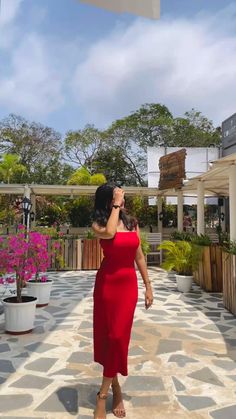 Red Bodycon Dress Classy, Red Bodycon Dress Outfit, Black One Piece Dress, Party Outfit College, 21st Birthday Outfit, Birthday Fit, Dress Outfits Party, Cute Red Dresses, Birthday Dress Women