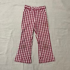 Good condition, and measurements are shown in the last 2 photos. Feel free to DM any questions! Vintage Wide Leg Pants For Fall, Retro Red Bottoms For Fall, Retro High-waisted Cotton Wide Leg Pants, Retro High-waisted Wide Leg Cotton Pants, Retro Red Cotton Bottoms, Vintage Red Pants For Fall, Retro Full-length Red Pants, Retro High Waist Cotton Bottoms, Red Vintage Bottoms For Fall