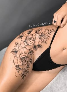 Cool Hip Tattoos For Girls 2023 Cobra Leg Tattoo, Lower Back Hip Tattoos, Roses Tattoo Thigh, Hip Tattoos Women Side Thighs, Side Thigh Tattoos Women, Front Thigh Tattoos, Rose Tattoo On Hip, Floral Hip Tattoo, Thigh Piece Tattoos