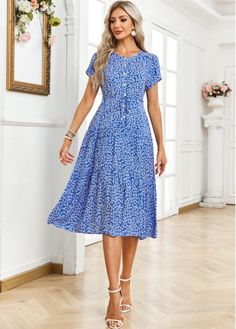 Color:Blue;Size:S;Package Contents:1 X Dress;Occasion:Other;Style:Casual; Casual Blue Midi Dress With Button Closure, Skirt Outfit Fall, Beach Bridesmaid Dresses, Ditsy Floral Dress, Queen Fashion, Round Neck Dresses, Midi Dress Bodycon, Fashion Images, Evening Dresses Prom