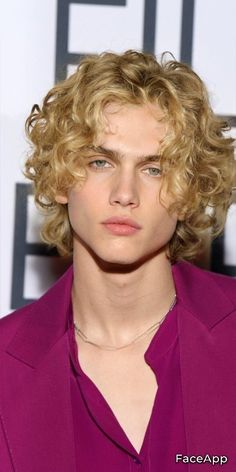 Blonde Curly Hair Guy, Mens Hair Blonde, Greek Hairstyles Men, Blonde Hair Reference, Blonde Hair Male, Male Curly Hair, Blond Curls