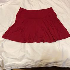 New Hollister Red Skirt Sz M 10.22 Red Flared Skirt For Summer, Casual Red Flared Skirt, Red High Waist Stretch Skirt, Red Stretch Mini Skort, Red Stretch Skort Mini Length, Red Stretch Mini Length Skort, Red Relaxed Fit Skort For Summer, Red Stretch Tennis Skirt, High Waist Red Pleated Skort