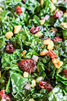 spinach salad with cranberries and pine nuts