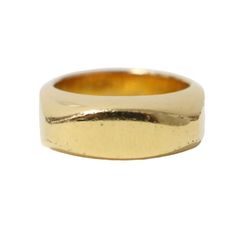 Used Celine Ring Size: 52 (12) Form Square Large Gold Women's (Sku: Gzl13lx9) === General === Brand : Celine Country Of Origin : Italy === Design === Type : Band Ring Gender : Women Color : Gold Material : Brass === Size === Other Size : 52 === Included Items === Accessories : Dust Bag Accessories Notice : Before Purchasing, Please Refer To The Images Of The Accessories Included With The Item. === Condition === Condition : Used (Good) Ranking : Rank Ab Used - Traces Of Usage, Scratches / Dirt Ca Celine Ring, Celine Jewelry, Italy Design, Types Of Rings, Accessories Rings, Woman Colour, Gold Material, Band Ring, Women Brands