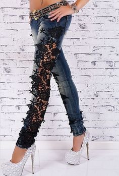 Jeans With Lace, Mode Rockabilly, Lace Jeans, Diy Vetement, Body Chains, Long Jeans, Slim Straight Jeans, Glamour Fashion, Fashion Mode