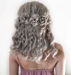 2b Hair, Short Bobs, Straight Blonde Hair, Fantasy Hair, Hair Braiding, Trending Haircuts, Curly Hair Cuts