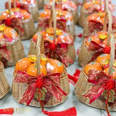 #Basketeer #basketeerThailand #giftbasket##thefruitbox #giftdesign #luxurygifts #luxurybasket #GiftDeliveryBangkok #giftbasketthailand #GiftBox #Chinesenewyear
#กระเช้าส้ม #กระเช้าตรุษจีน #กระเช้าส้มมงคง #กระเช้าส้มตรุษจีน #รับจัดกระเช้าส้ม #รับจัดกระเช้าตรุษจีน #ตรุษจีน #ของขวัญตรุษตีน #ตรุษจีน64 #ตรุษจีน2021 #ส้มตรุษจีน #ส้มมงคลตรุษจีน Fruit Parcel, Fruit Baskets Diy, Fruit Bouquet Ideas, Chinese New Year Flower, Fruit Hampers, Wedding Gift Hampers, Creative Gift Baskets, Fruit Platter Designs, Fruit Basket Gift