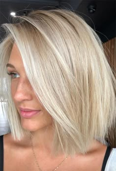 Longbob Hair, Blonde Bob Hairstyles, Long Bob Haircuts, Lob Haircut, Blonde Hair Looks, Long Bob Hairstyles, Trending Haircuts, Blonde Bobs