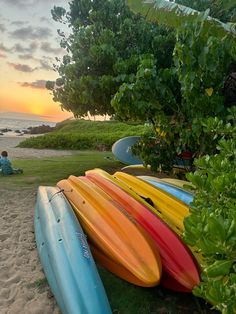 Boats, Pins