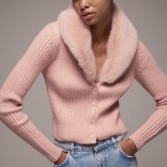 Casual Yet Looks Luxurious.... Love Tonal Matched Faux Fur Trim.. You’ll Love To Stroke It Pink Fur Collar Cardigan, Womens Fur Sweater, Fur Sweater Outfit, Fur Cardigan Outfit, Fur Trim Cardigan, Faux Fur Cardigan, Fur Cardigan, Knit Sweater Coat, Fur Sweater