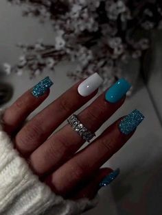 To find out about the Instantly Upgrade Your Look With 24pcs Long Square Glitter Full Cover Fake Nail Set at SHEIN, part of our latest undefined ready to shop online today! Free Shipping On £35+✓ Free Return - 45 Days✓ 1000+ New Dropped Daily✓ Get £3 Off First Order!✓ Blue Nail Designs, Vacation Nails, Blue Nail, Dipped Nails, Bling Nails, Fancy Nails, Nail Arts, Nail Polishes