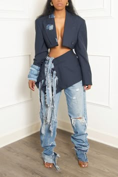 Streetwear Outfit Night Out, Denim Blazers, Upcycle Denim, Dark Blue Vintage, Denim Fringe, Vintage Patchwork, Looks Street Style, Blue Vintage, Ripped Jeans