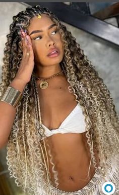 Mixed Goddess Braids, Bohemian Blonde Braids, Carribean Hairstyles Braids, Unique Braid Ideas, Unique Knotless Braids Hairstyles, Fulani Afro, Braid Extensions Black Women, Blonde Hairstyles Braids, Boho Braids White Women