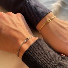 Love Knot Bracelet, خواتم خطوبة, Matching Couple Bracelets, Cute Couple Gifts, Couple Bracelet, Bracelet Couple, Infinity Love, Knot Bracelet, Couple Jewelry