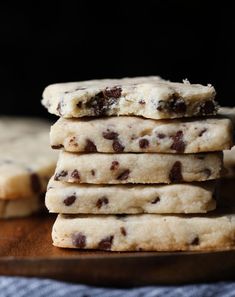 chocolate chip cookies stacked on top of each other