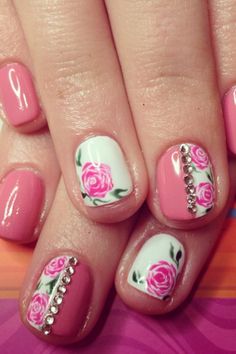 Pretty. Shellac nails Tea Party Nails, Manicure Shellac, Snowflake Nail Art, Rose Nail Art, Floral Nail Designs, Flower Nail Designs, Pink Nail Art, Floral Nail Art