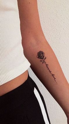 Tattoos For Women Small Meaningful, Meaningful Tattoos For Women, Inspiration Tattoos, Cat Tattoos, Small Meaningful Tattoos, Tiny Tattoo, Diy Tattoo, Subtle Tattoos, Small Tattoo Designs