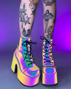 Fall Outfits 2022, Early Fall Outfits, Cyberpunk Aesthetic, 2022 Trends, Gorgeous Shoes, Current Fashion, Current Fashion Trends, Outfits 2022, Early Fall