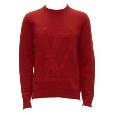 LOUIS VUITTON 100% wool red LV oversized logo long sleeve crew sweater M Reference: TGAS/D00060 Brand: Louis Vuitton Material: Wool Color: Red Pattern: Solid Closure: Pullover Made in: Italy CONDITION: Condition: Very good, this item was pre-owned and is in very good condition. Please refer to image gallery for thorough condition check. Minor pilling Comes with: Style code present (Generic) SIZING Designer size: M Size reference: EU48 / FR48 / IT48 / UK38 / US38 / M MEASUREMENTS: Shoulder to shoulder: 41cm / 16" Chest: 53cm / 20.7" Waist: 51cm / 19.9" Hip: 48cm / 18.7" Length: 68cm / 26.5" Sleeve length: 64cm / 25" This Louis Vuitton item is authentic. Louis Vuitton Knitwear, Luxury Oversized Red Sweater, Louis Vuitton Sweater, Luxury Red Fitted Sweater, Louis Vuitton Store, Cutout Sweater, Louis Vuitton Red, Embellished Sweatshirts, Half Zip Hoodie